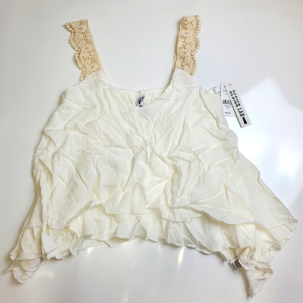 Design Lab by Lord & Taylor Sleeveless Crop Shirt